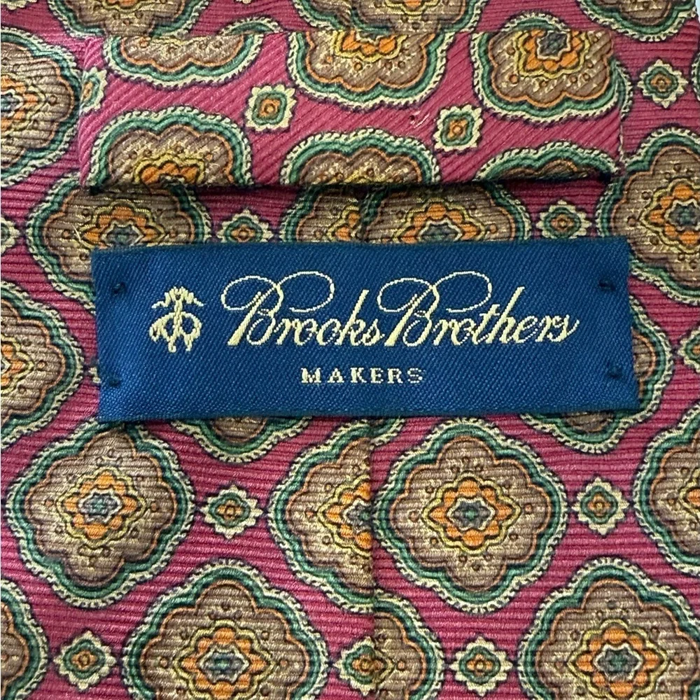Brooks Brothers Makers Designer Necktie Burgundy Geometric Silk Made USA Italy